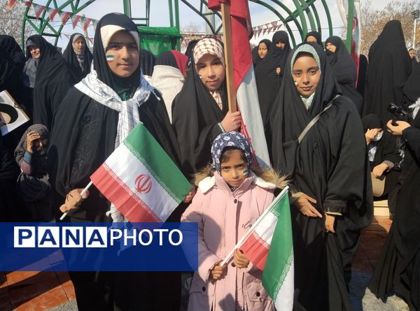 حماسه‌آفرینی دیگر از مردم منطقه رضویه در راهپیمایی 22بهمن