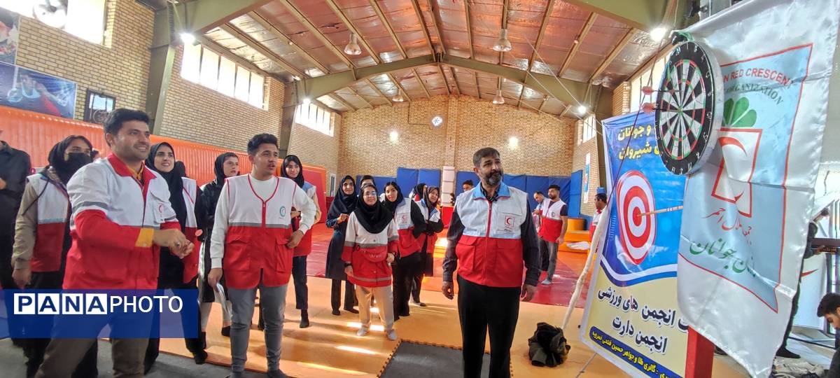 برگزاری مسابقه دارت در سازمان هلال احمر شیروان