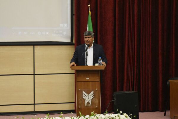 برگزاری دوره‌های توانمندسازی معلمان و مدیران شهرستان پردیس به مناسبت هفته دولت