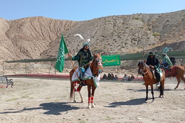 مراسم روز اربعین حسینی و تعزیه‌خوانی در شهر بار 