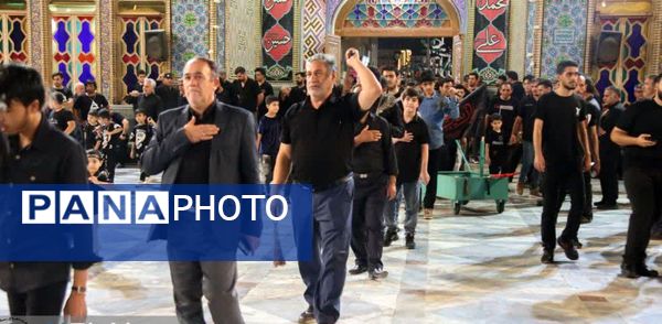 سوگواره هیئت سقایی (العطش) در حرم مطهر پیام‌آور واقعه عاشورا به ایران