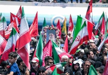 قم در سوگ؛ آیین باشکوه تشییع پیکر سید علی خامنه‌ای 