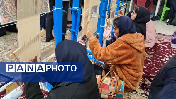 موج رنگها در جشنواره فردا