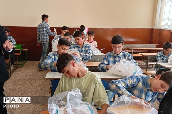 آیین استقبال از دانش‌آموزان پایه هفتم،مدرسه شهید فتوحی