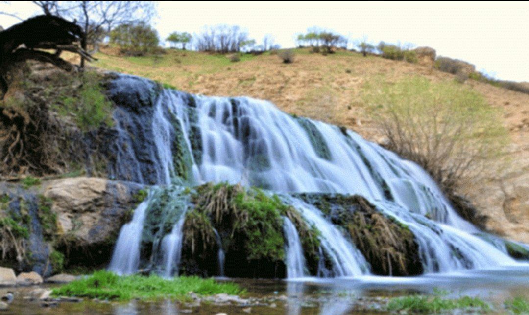 آبشار گریت؛ جاذبه‌ای طبیعی در دل لرستان