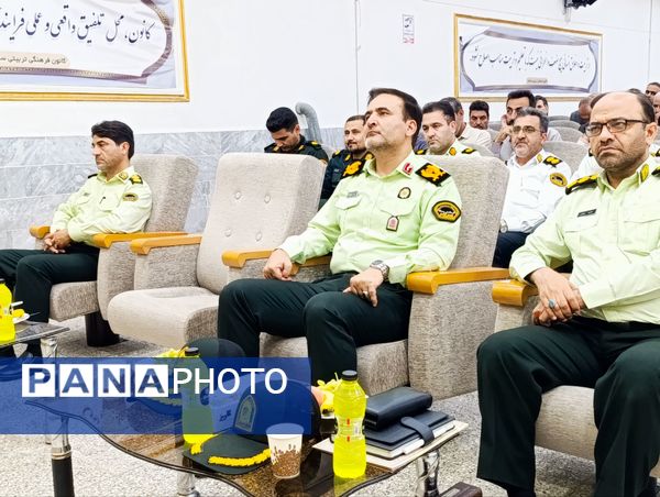  آیین و تکریم فرمانده نیروی انتظامی شهرستان خلیل آباد 