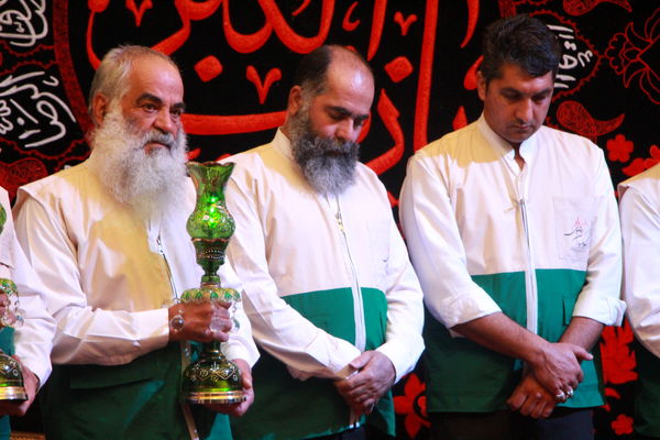 حضور خادمان رضوی در اعتکاف دانش‌آموزی فهرج