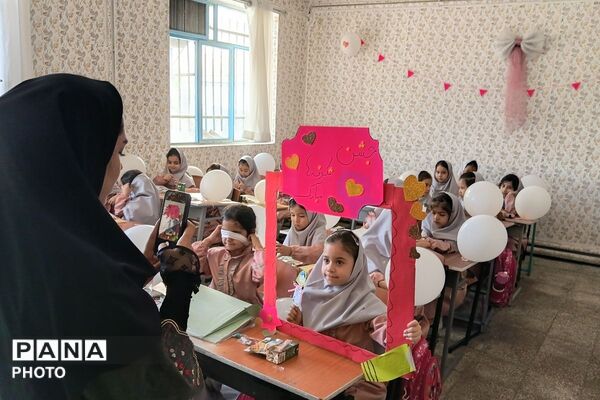 روایت یک روز شیرین از ورود شکوفه‌ها تا اولین خاطره مدرسه