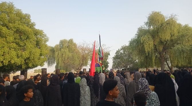 روایتی از دلدادگی مردم میناب در روز شهادت امام رضا (ع)