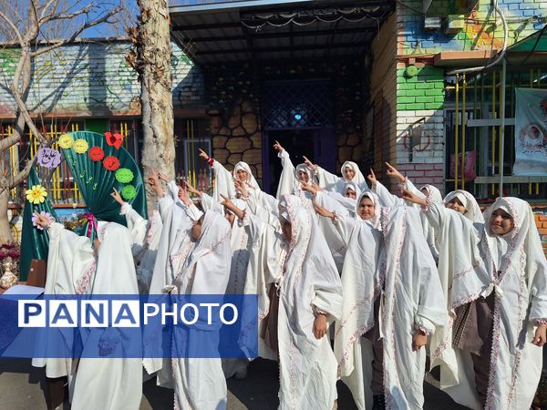 جشن میلاد مولی الموحدین علی (ع) در مدارس منطقه چهاردانگه 