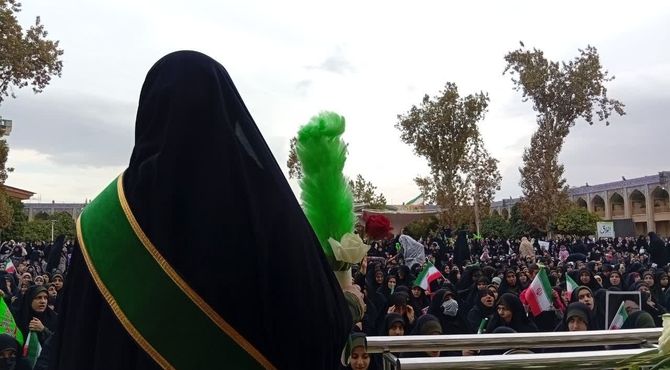 اجتماع بانوان در حرم مطهر احمد ابن موسی شاهچراغ(ع)