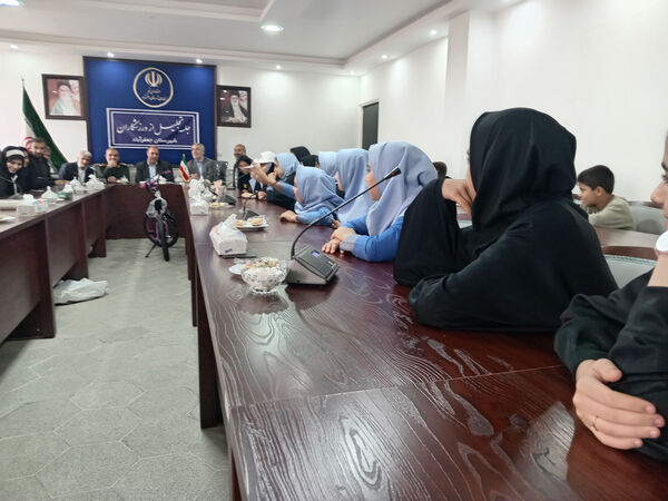 تجلیل از دختران برگزیده رشته‌های علمی ورزشی شهرستان جعفرآباد