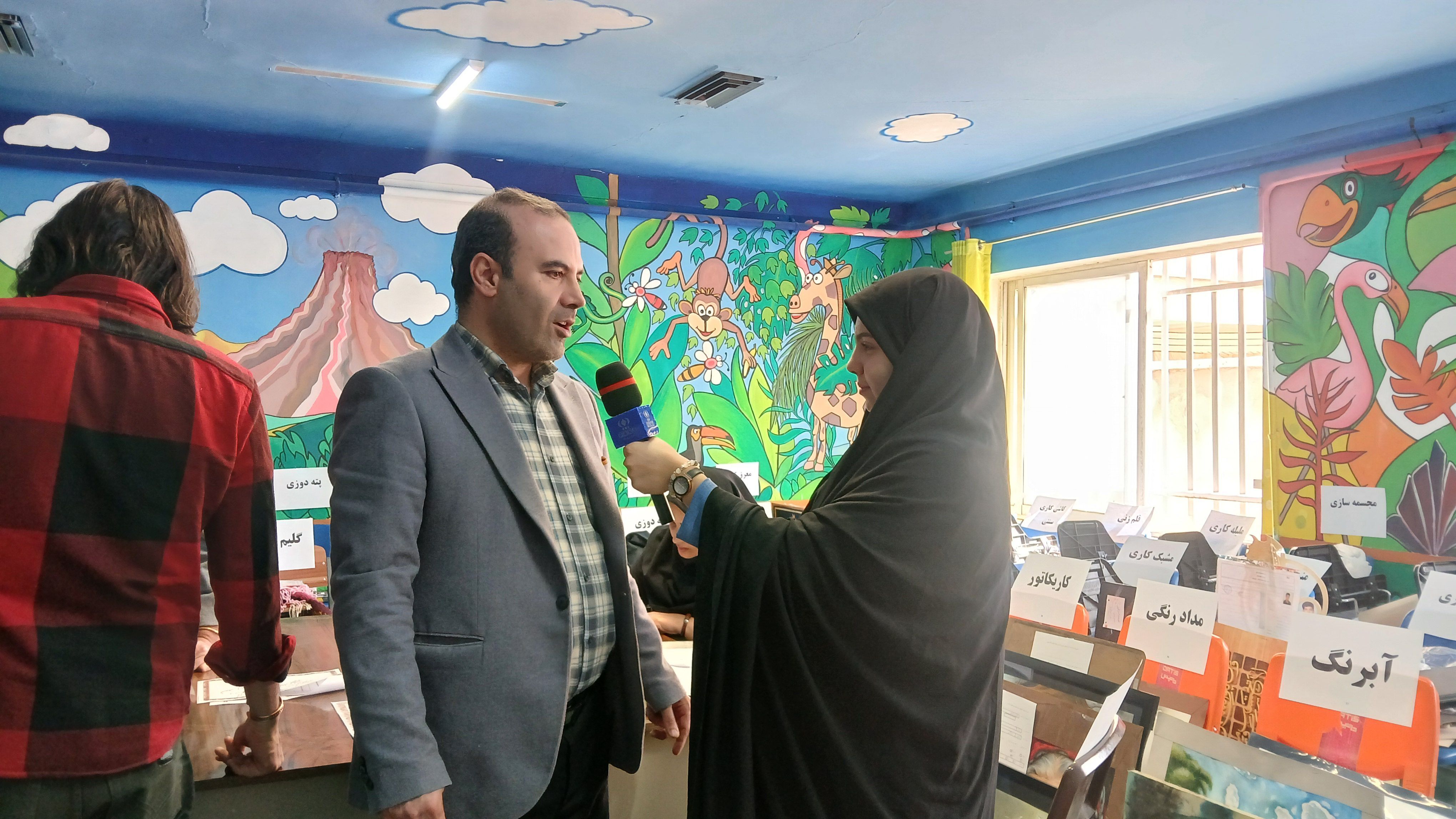 آغاز داوری بخش هنر های دستی و تجسمی 