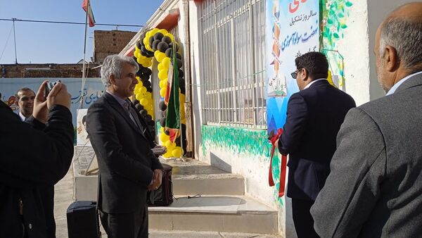 آیین افتتاح پایگاه نهضت سواد آموزی در دبستان شهید نجفی فدافن