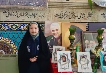 امامزاده سیدجعفر یزد میزبان مراسم معنوی دعای ندبه دانش‌آموزان