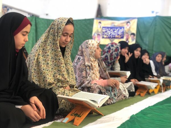 حضور دانش‌آموزان پیشتاز در اعتکاف دانش‌آموزی