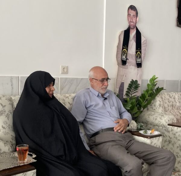 دیدار خبرنگاران پانا و بسیج رسانه شهرستان اردکان با خانواده شهید فتوحی