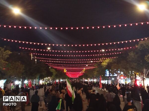 مشهد، روایت‌گر حماسه وفاداری؛ بدرقه باشکوه رهبر شهید ایران