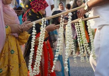 یازدهمین جشنواره ی انبه و یاسمین گل در میناب