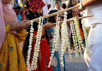 یازدهمین جشنواره ی انبه و یاسمین گل در میناب