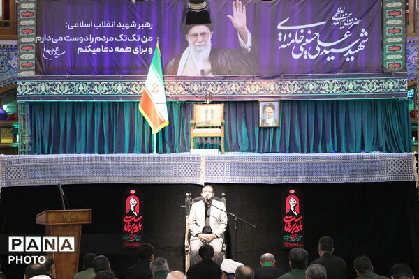 بزرگداشت رهبر شهید ایران در مسجد حظیره استان یزد