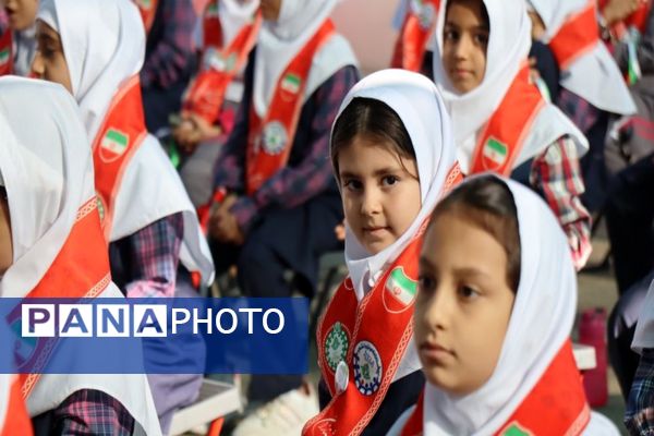 برگزاری مراسم وطن یار 