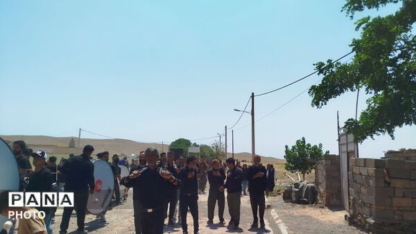 مراسم عزاداری در روز عاشورا همراه با حضور پر شور مردم روستای شوریاب