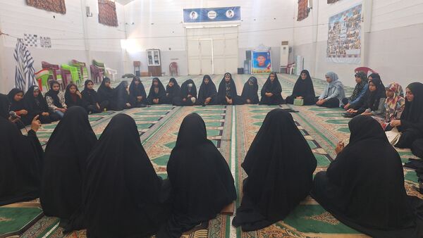 نشست کارگاهی قواعد زندگی دوره تابستانی بسیج در شهرستان لنده