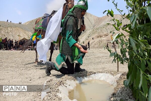 مراسم تعزیه خوانی امام حسین (ع) در روز عاشورای حسینی، شهر بار نیشابور