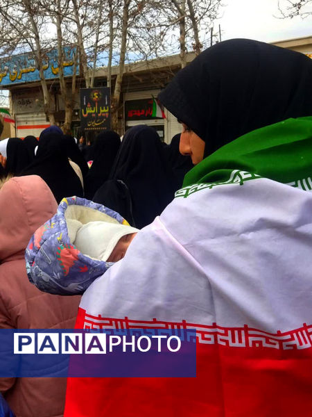 راهپیمایی پرشور ۲۲ بهمن ماه خرم‌بید