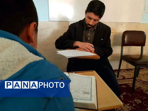 چهل و سومین دوره مسابقات قرآن عترت و نماز در شهرستان کاشمر