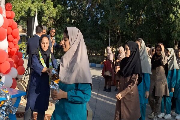 برگزاری دهمین اردوی تمشک در میناب