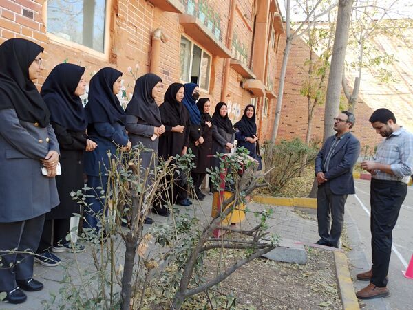 المپیاد ورزشی درون مدرسه ای در دبیرستان دخترانه ۱۳ آبان