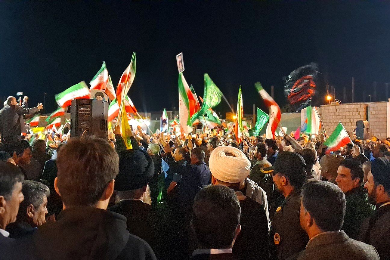 طوفان امید در خیابان‌های شهر باشت در سی دومین شامگاه عزاداری و مقاومت