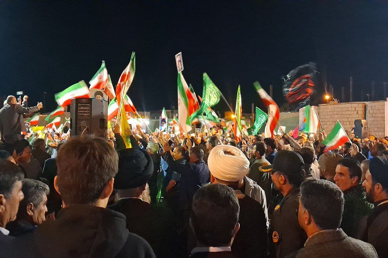 طوفان امید در خیابان‌های شهر باشت در سی دومین شامگاه عزاداری و مقاومت