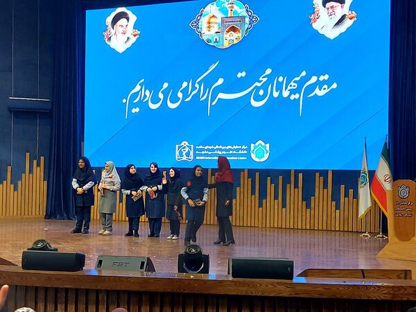 بزرگداشت روز مادر دبستان فرهنگیان ۲ ناحیه۶ مشهد