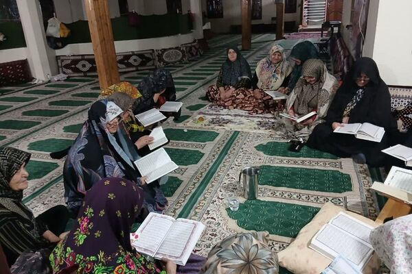  حضور رئیس آموزش‌و‌پرورش فیروزکوه در اعتکاف