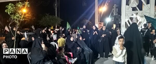 شب چهارم ماه محرم همزمان با اجتماعات شبانه مردم در مشهد