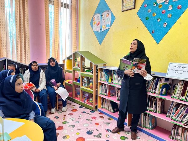 برگزاری جشنواره «ماها» در دبستان المهدی ناحیه دو کرج 