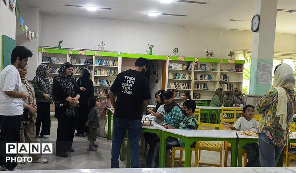 جشن میلاد پیامبر(ص) با رنگ‌وبوی کارآفرینی در کانون اندیشه