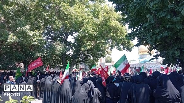 همبستگی مردم دیار هگمتانه با آقای شهید ایران به روایت تصویر 