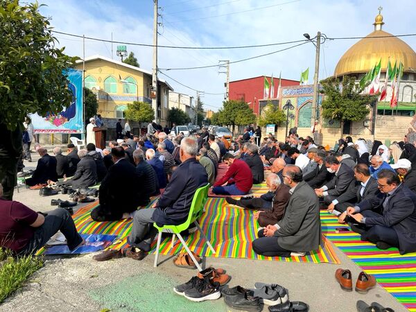 اقامه نماز عید فطر در ایزدشهر