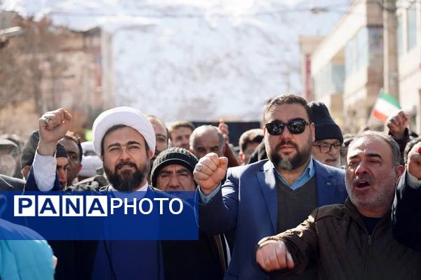  مراسم گرامیداشت راهپیمایی ۲۲ بهمن در شهرستان فیروزکوه