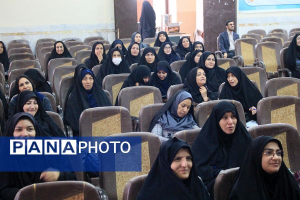 دوره توانمندسازی معاونان و مربیان پرورشی شهر کرمان