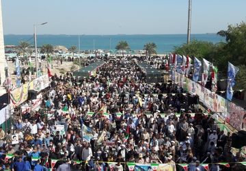 حماسه حضور مردم قشم در راهپیمایی ۲۲ بهمن