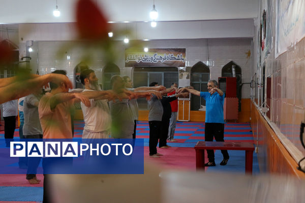 بزرگداشت پنجمین سالگرد سردار شهید سلیمانی در باشگاه ورزشی ذوالفقار قم