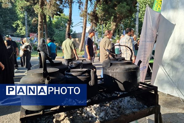 حضور پرشور مردم شهریار در راهپیمایی کیلومتری غدیر 