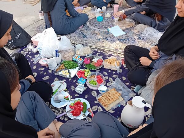 صبحانه سالم در آموزشگاه فاطمه الزهراء (س) سملقان