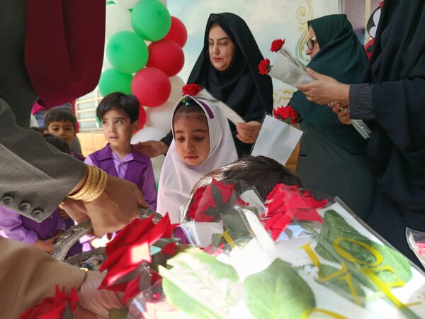 رنگین‌‌کمان شادی و یادگیری در جشن غنچه‌‌ها