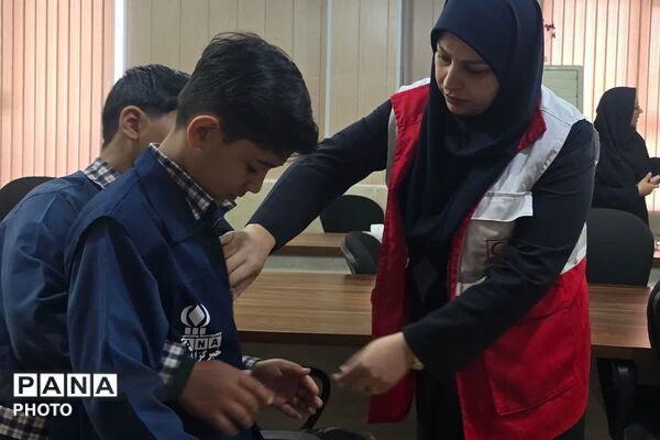 جلسه بهداشت با حضور مسئولین مرتبط در هفته سلامت